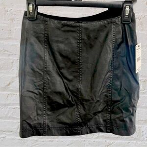 Free People Black Leather skirt. NWT, size 2.